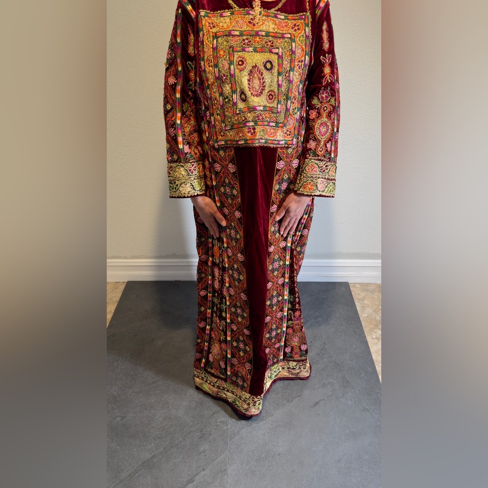 Thoub henna dress